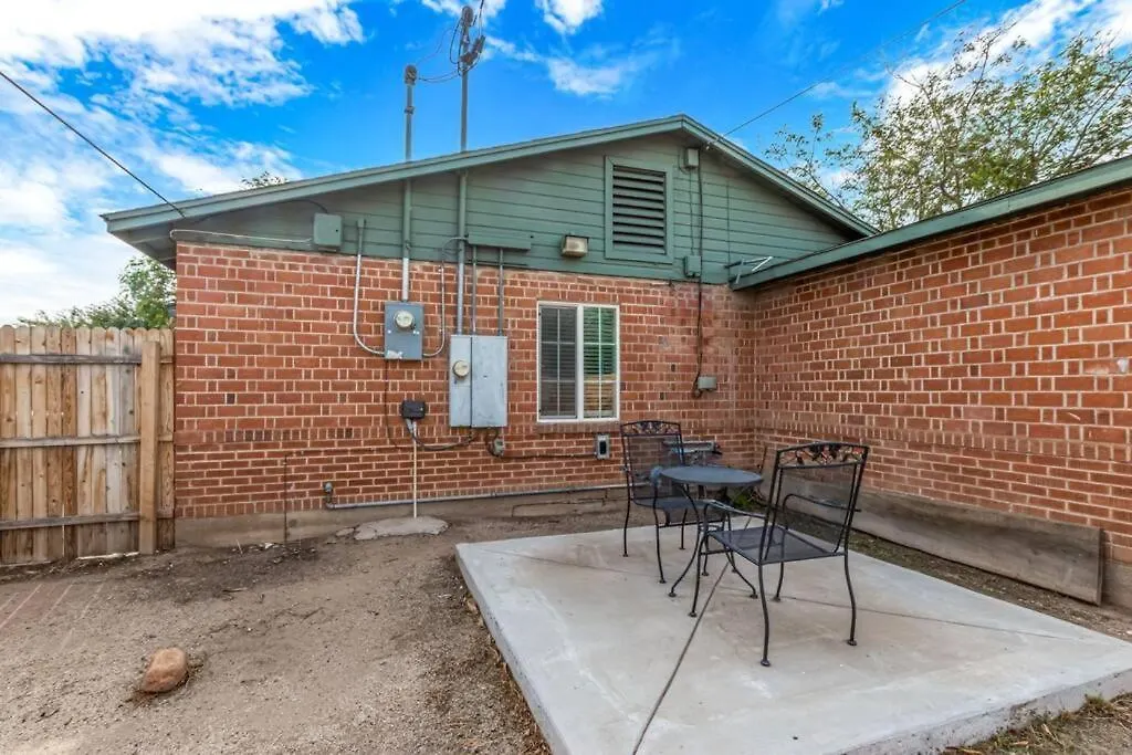 Holiday home Artsy Garfield, Your Downtown Phoenix Getaway United States