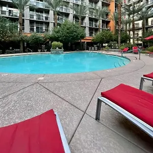 Loft Living Downtown At Its Best! Very Spacious Phoenix